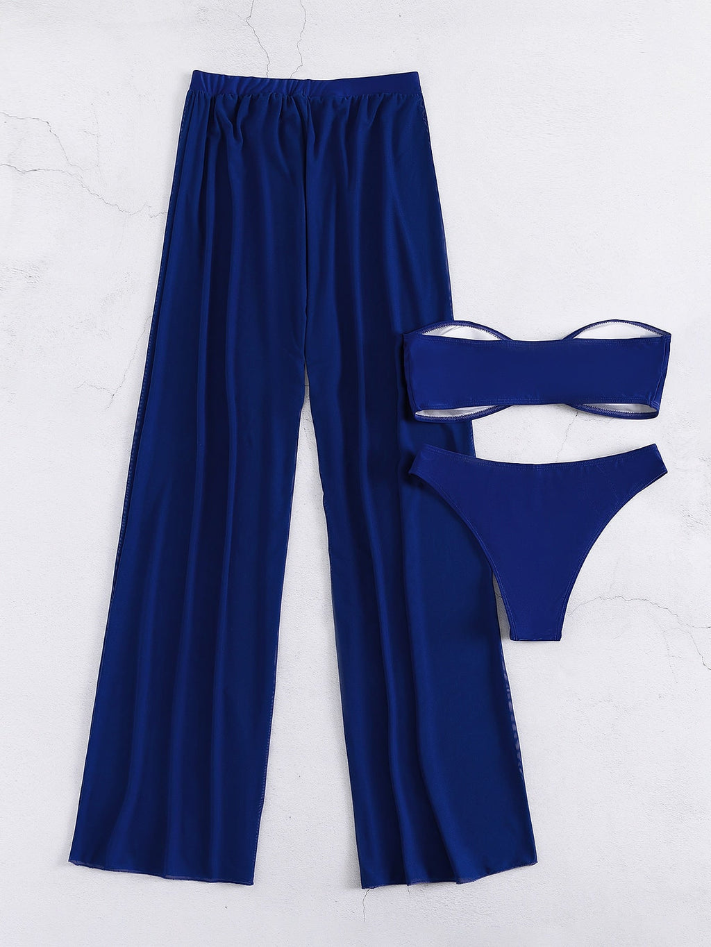 Conjunto biquini + saída de praia com calça