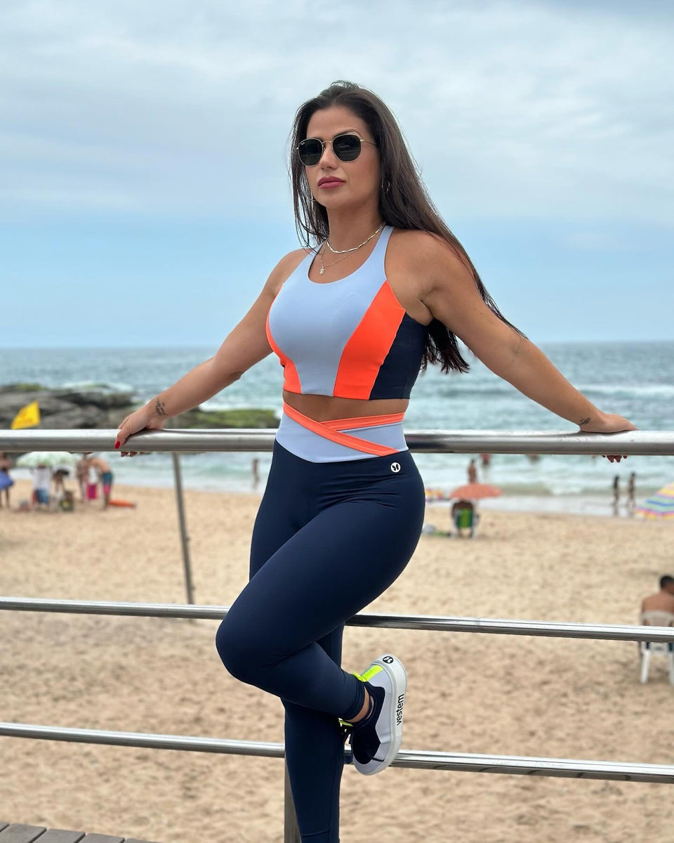 Conjunto People Marinho Top + Calça