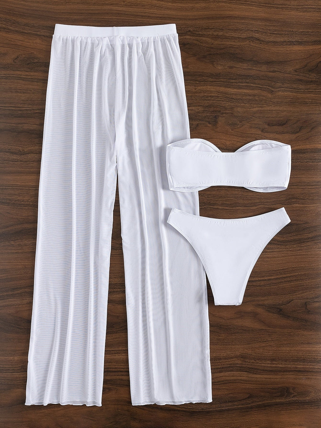 Conjunto biquini + saída de praia com calça